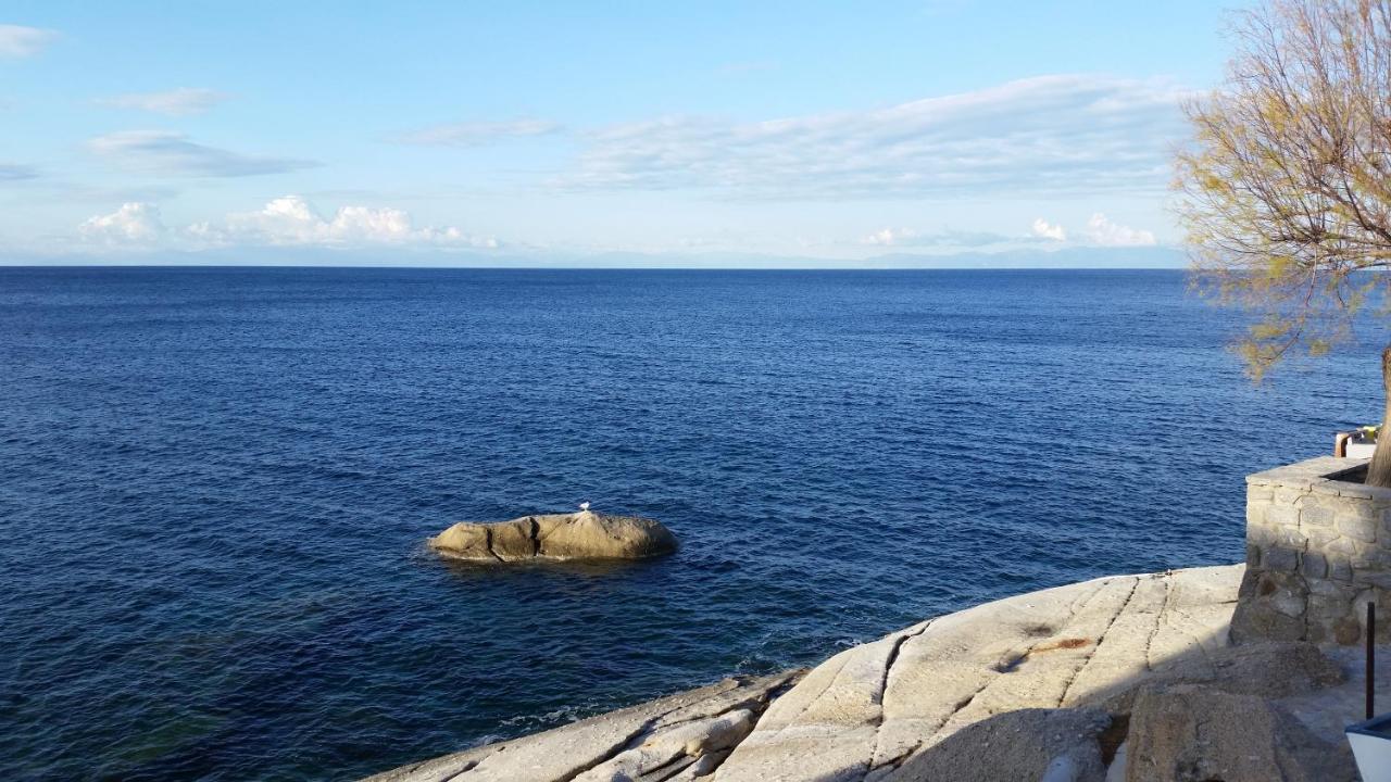 Appartamenti - Villa Mare Pomonte Extérieur photo