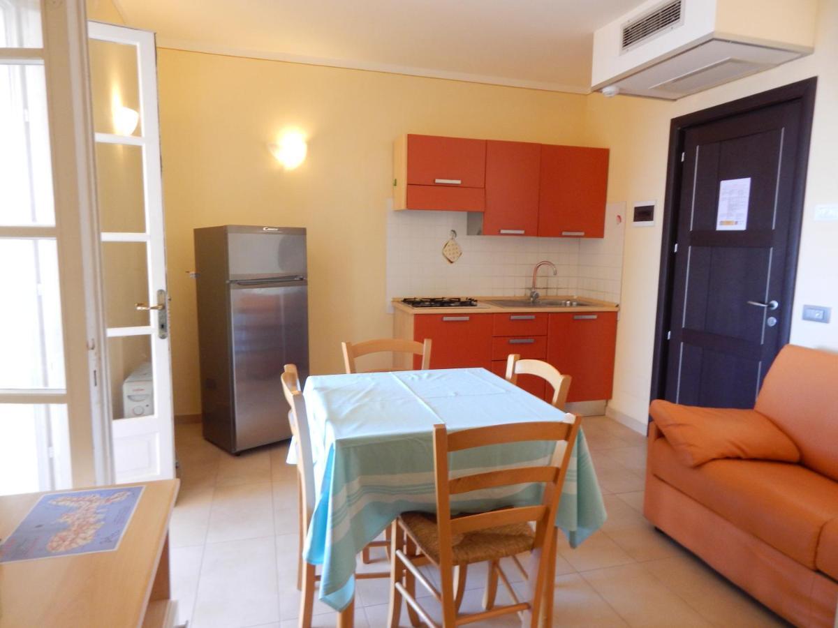 Appartamenti - Villa Mare Pomonte Extérieur photo
