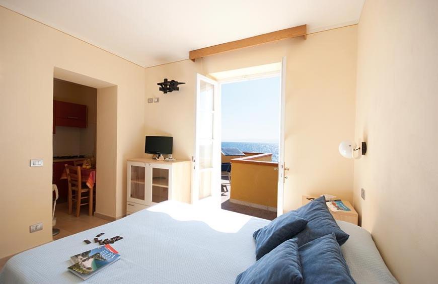 Appartamenti - Villa Mare Pomonte Extérieur photo