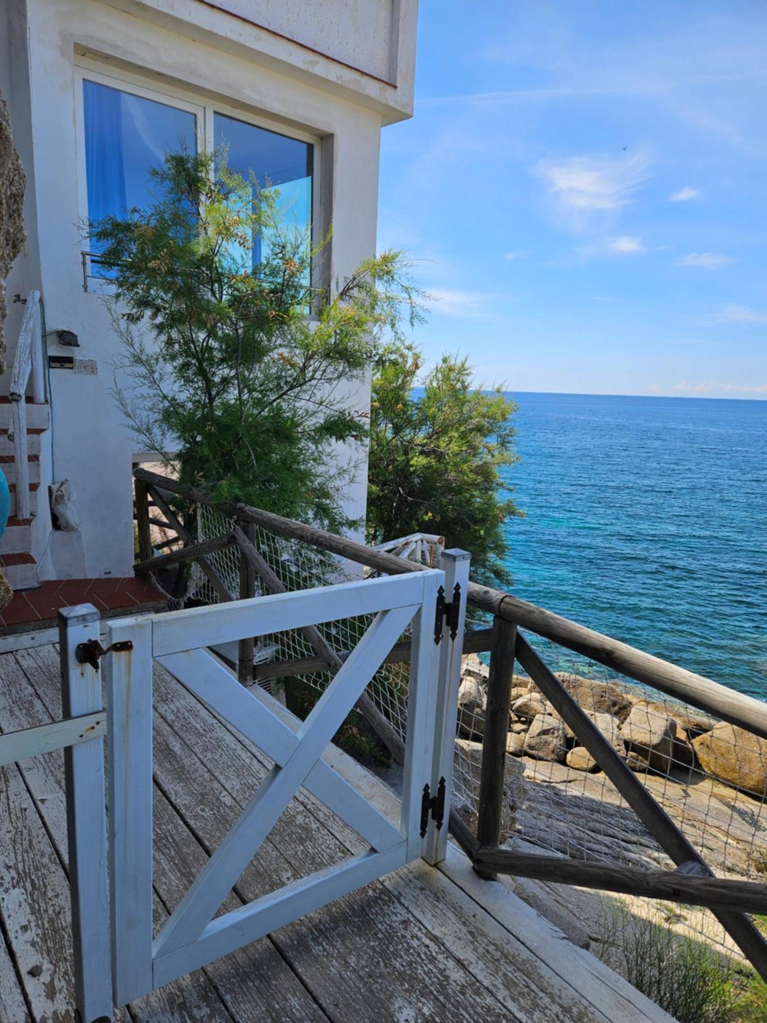 Appartamenti - Villa Mare Pomonte Extérieur photo