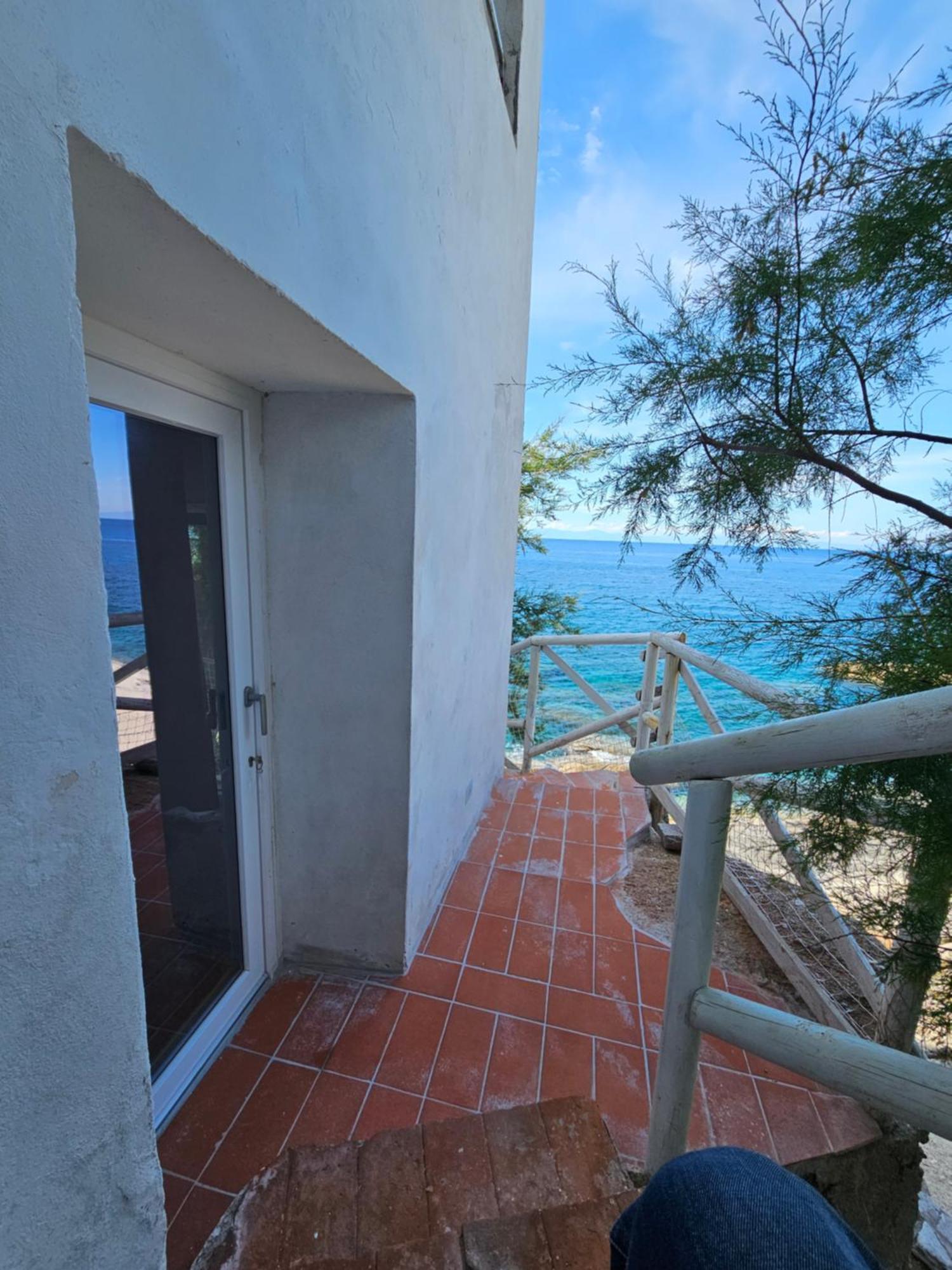 Appartamenti - Villa Mare Pomonte Extérieur photo